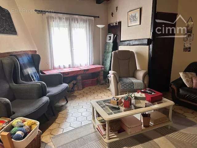 Maison à CONGIS-SUR-THEROUANNE