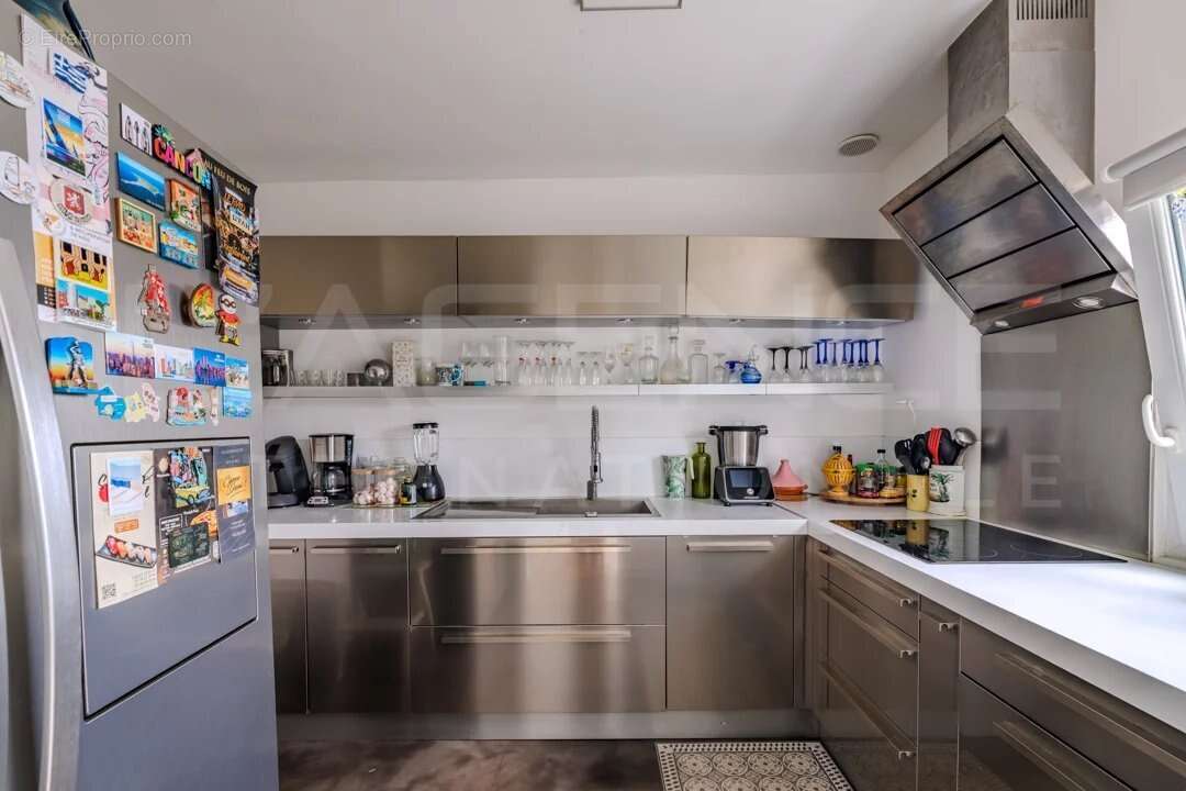 Maison à VAUX-SUR-SEINE