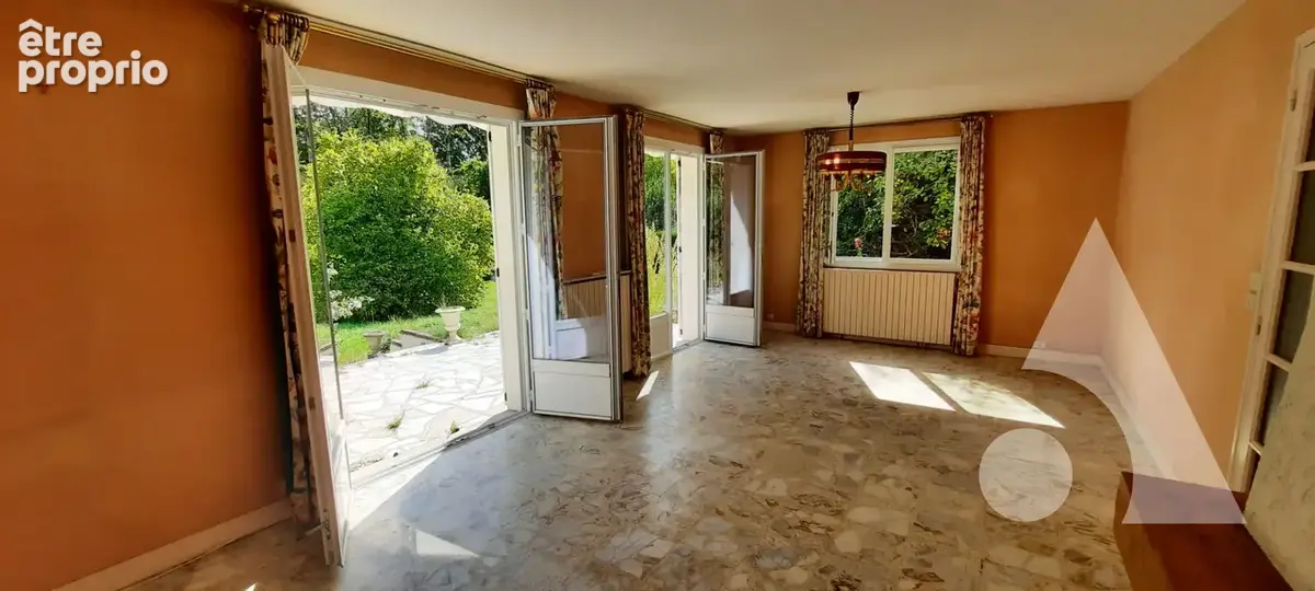 Maison St Rémy les Chevreuse, 8 pièces, 155m² - photo 3