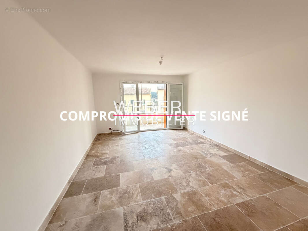 Appartement à OLLIOULES