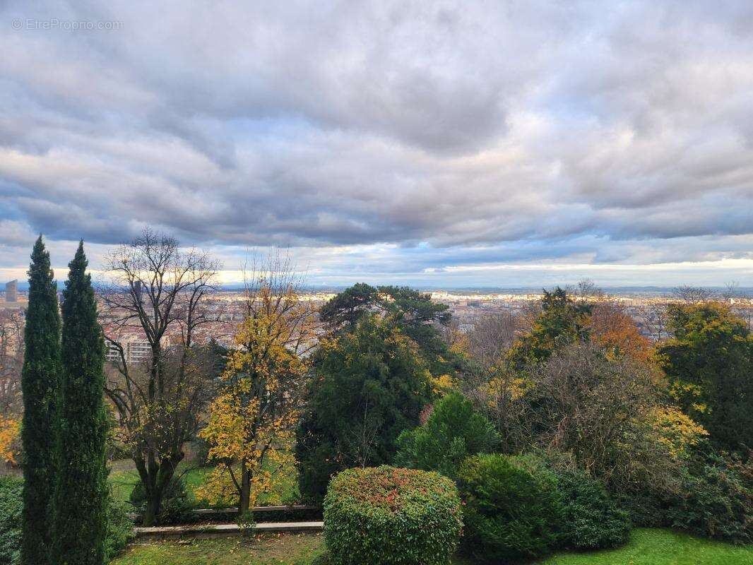 Appartement à LYON-5E