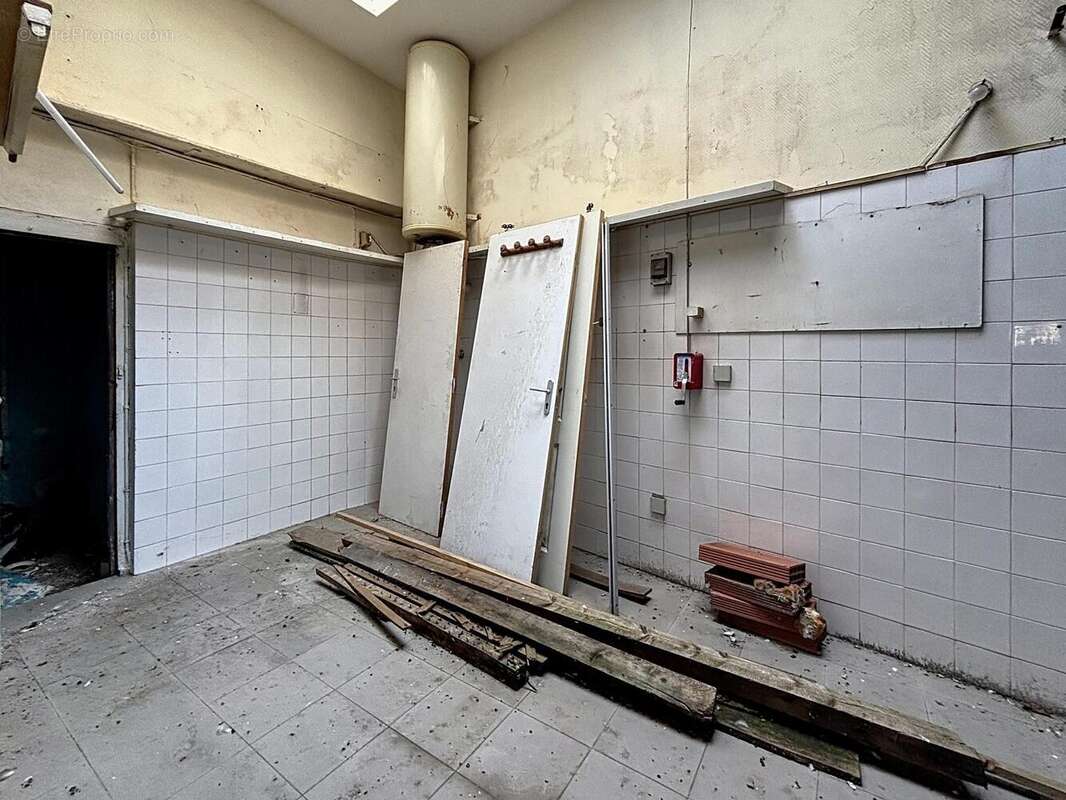 Appartement 250 m² à Castelnaudary  - photo 4
