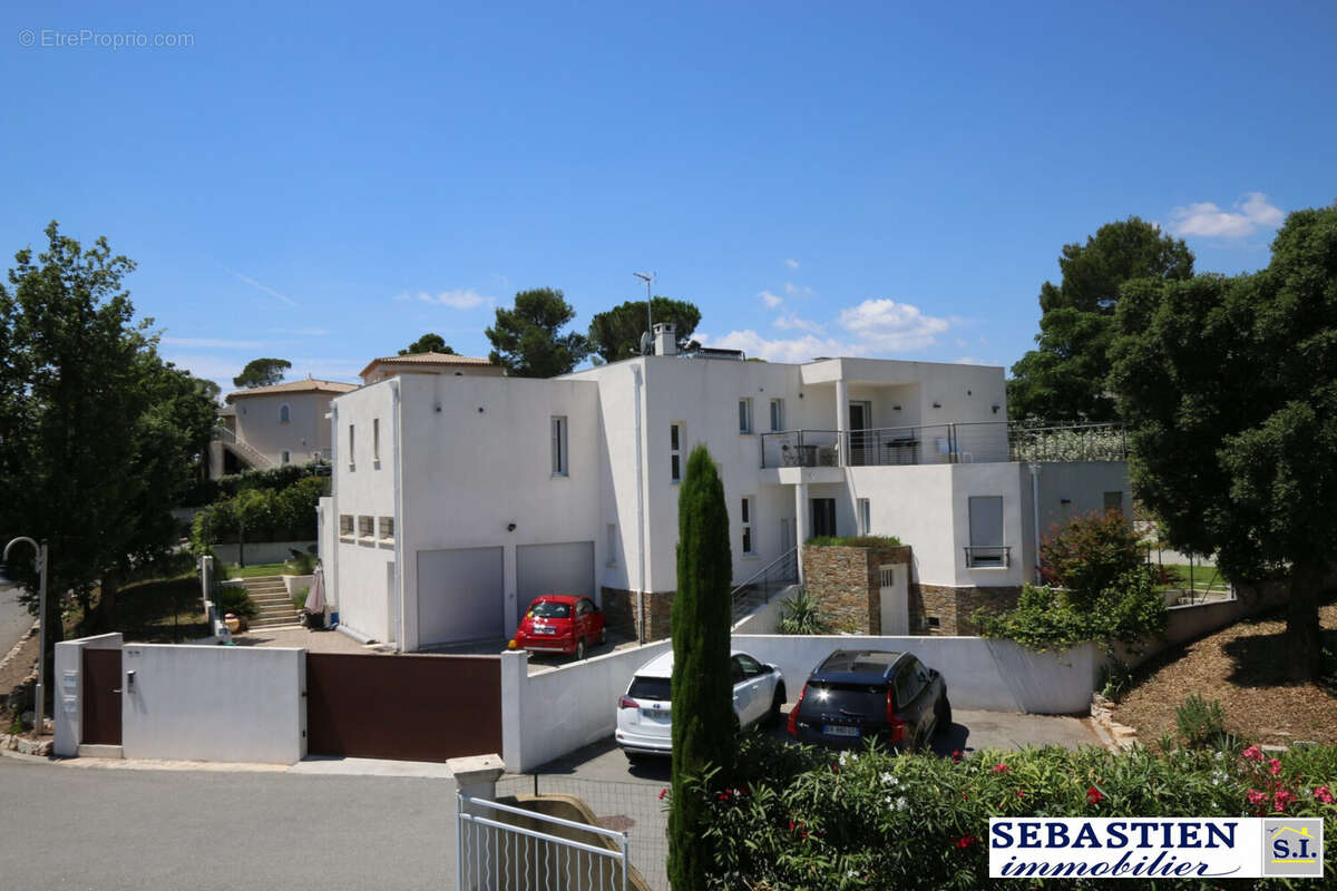 Façade arrière - Maison à FREJUS