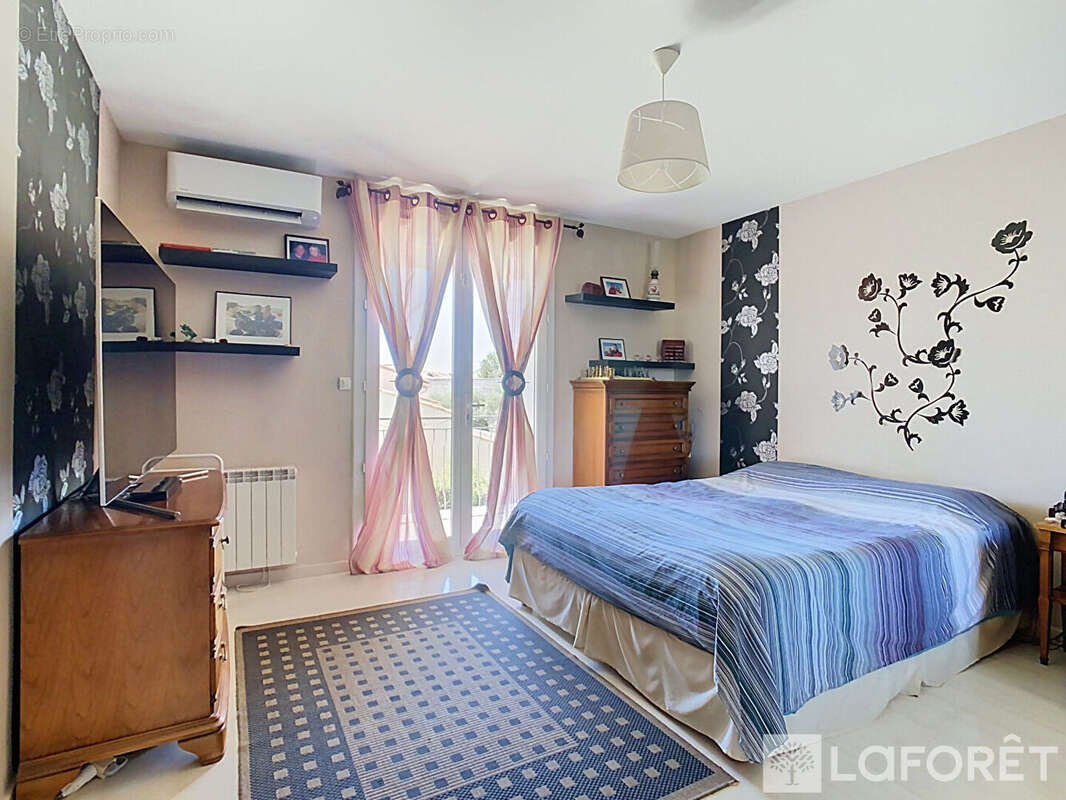 Haut de villa 114 m2 avec jardin et garage - photo 10