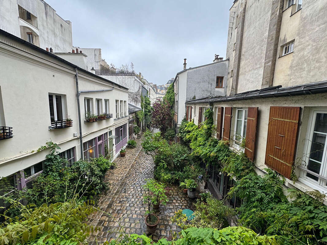 Appartement à PARIS-11E