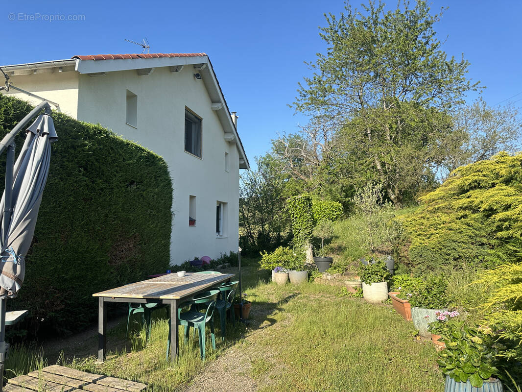 Maison à LA FOUILLOUSE