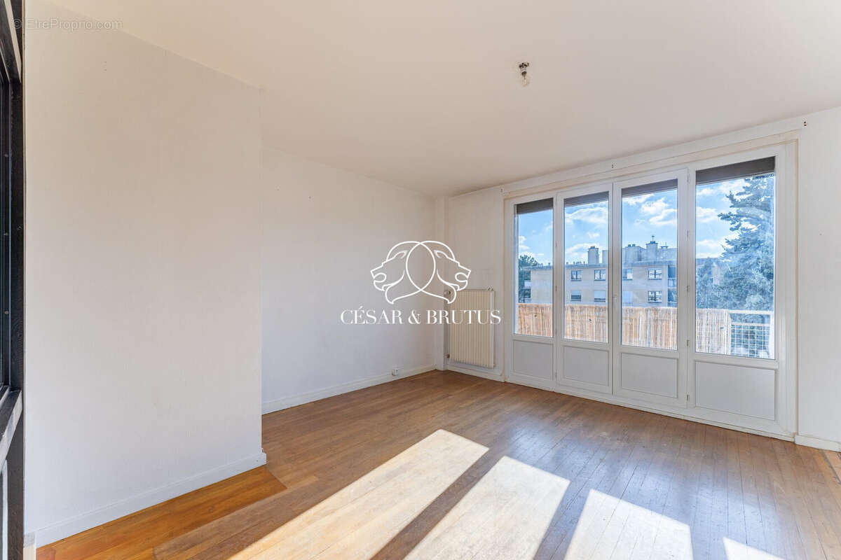 Appartement à CALUIRE-ET-CUIRE