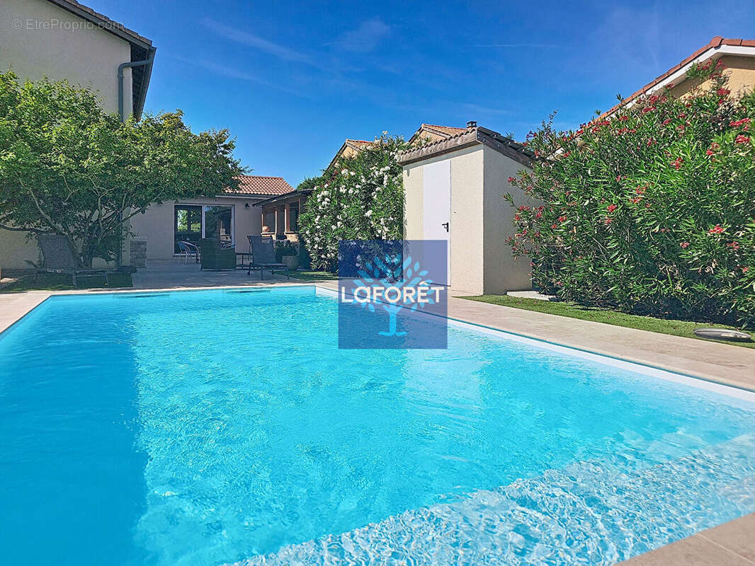 Villa 121m² avec piscine à Assieu - photo 4