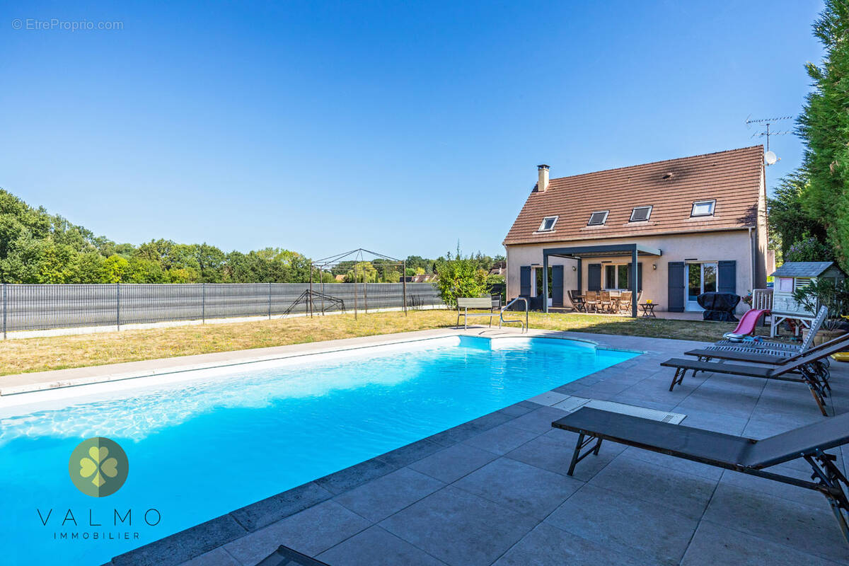 Maison individuelle 156 m2  avec piscine + sous-sol total - photo 3