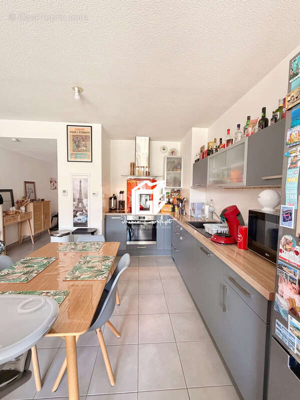 Appartement à SAINTE-RADEGONDE