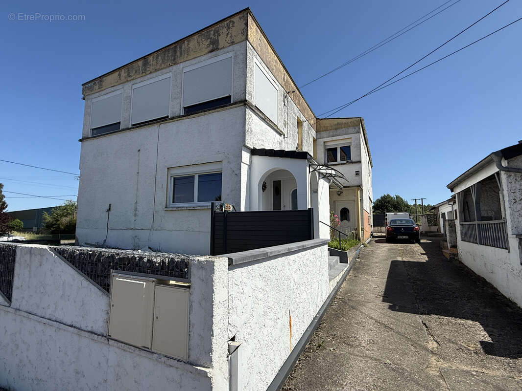 Appartement à HAM-SOUS-VARSBERG