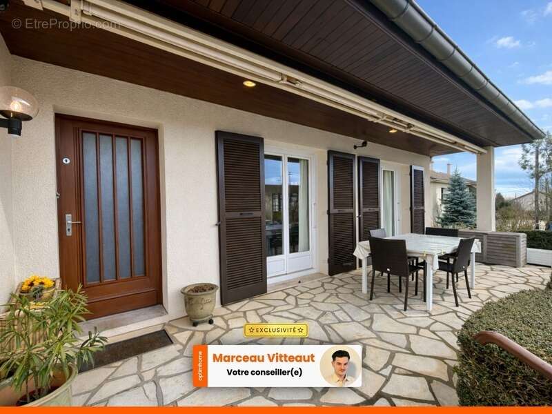 Maison à CHARNAY-LES-MACON