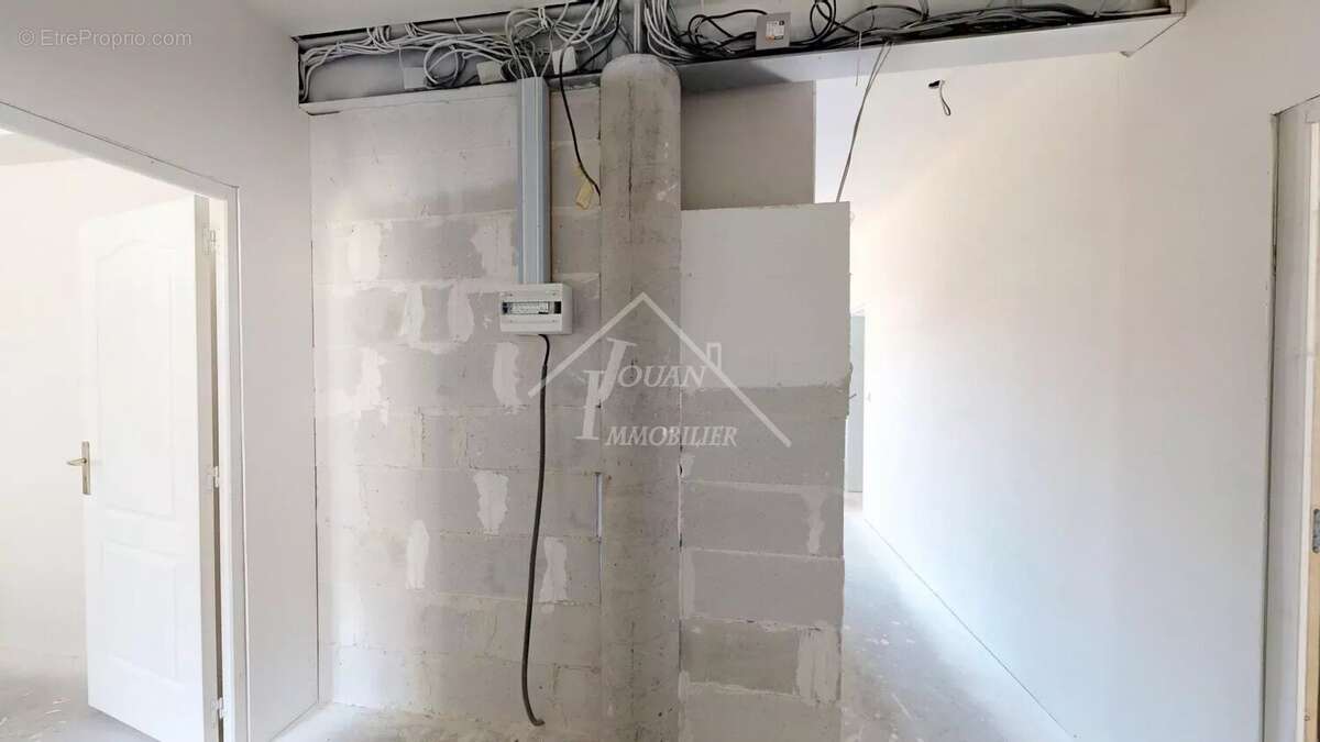 Maison à SAINT-ELOY-LES-MINES