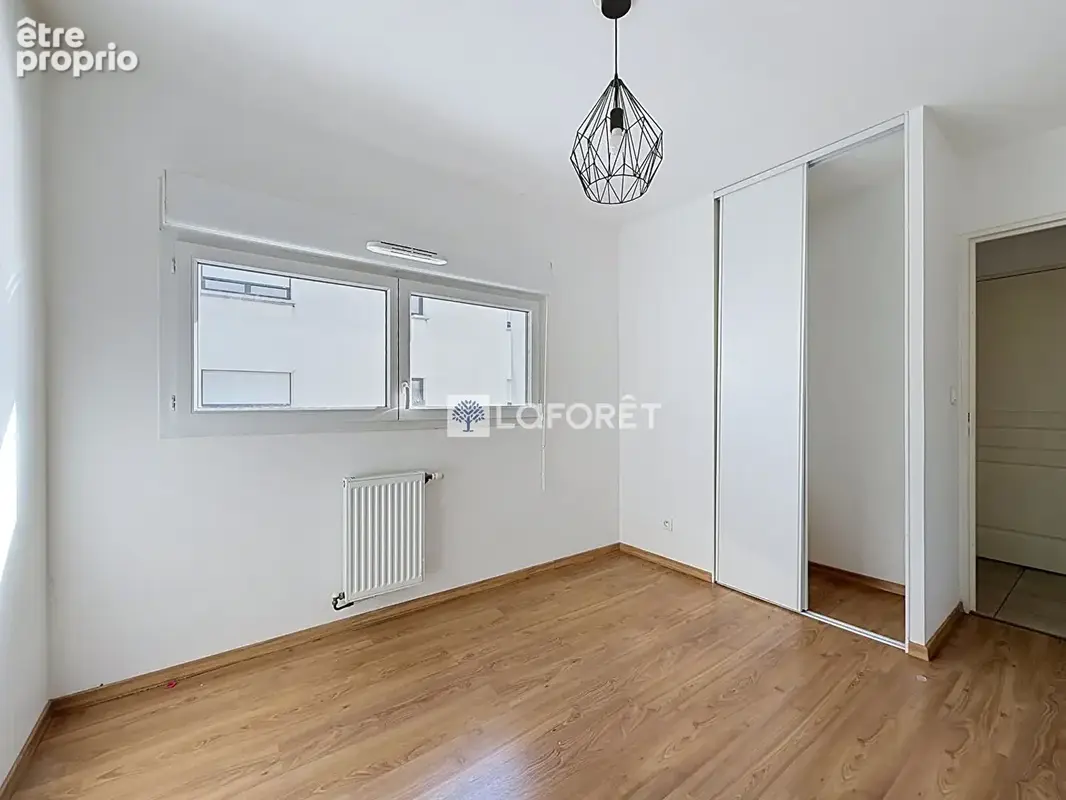 LYON 9eme , T3 , Terrasse, Garage ,230 000. - photo 8
