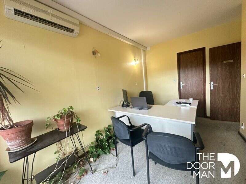 Commerce à SAINT-GAUDENS