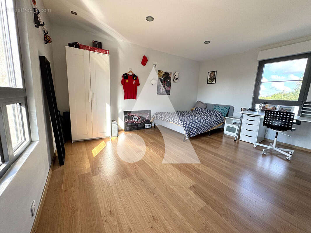 Maison à VIEUX-CONDE