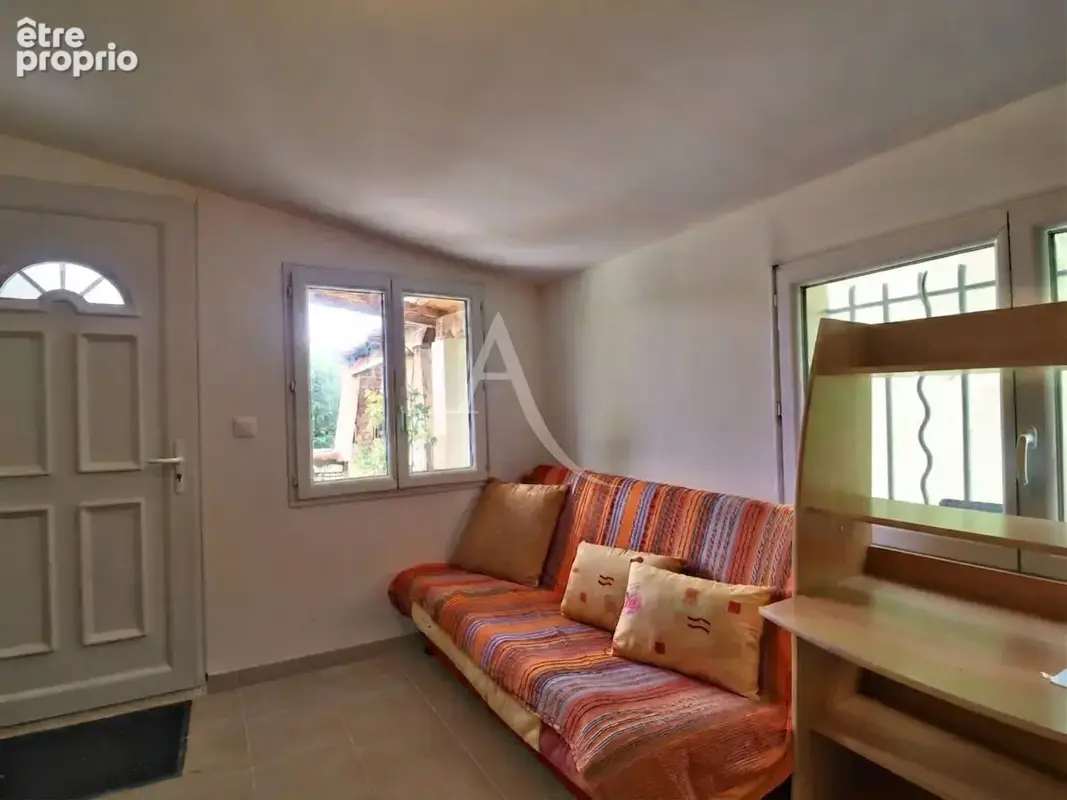 Villa de plain pied lumineuse cereste en luberon terrain clos garage  dependance - photo 13