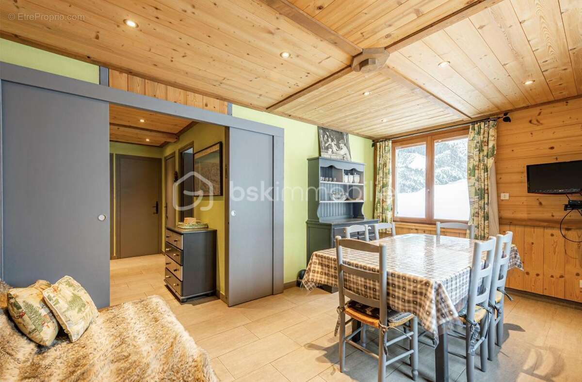 Appartement à FONTCOUVERTE-LA-TOUSSUIRE