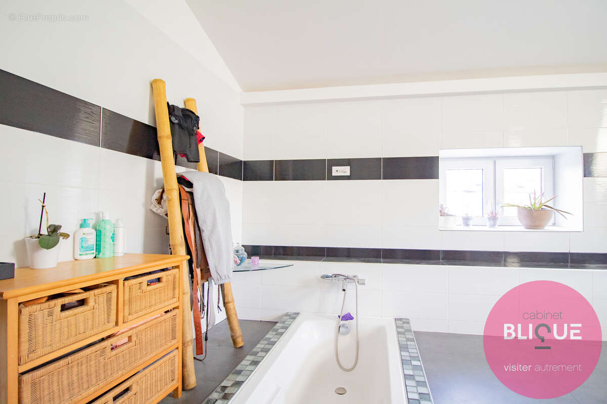 Appartement à ART-SUR-MEURTHE