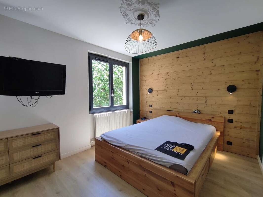 Maison spacieuse de 200 m² à Saint-Paul-en-Chablais - photo 11