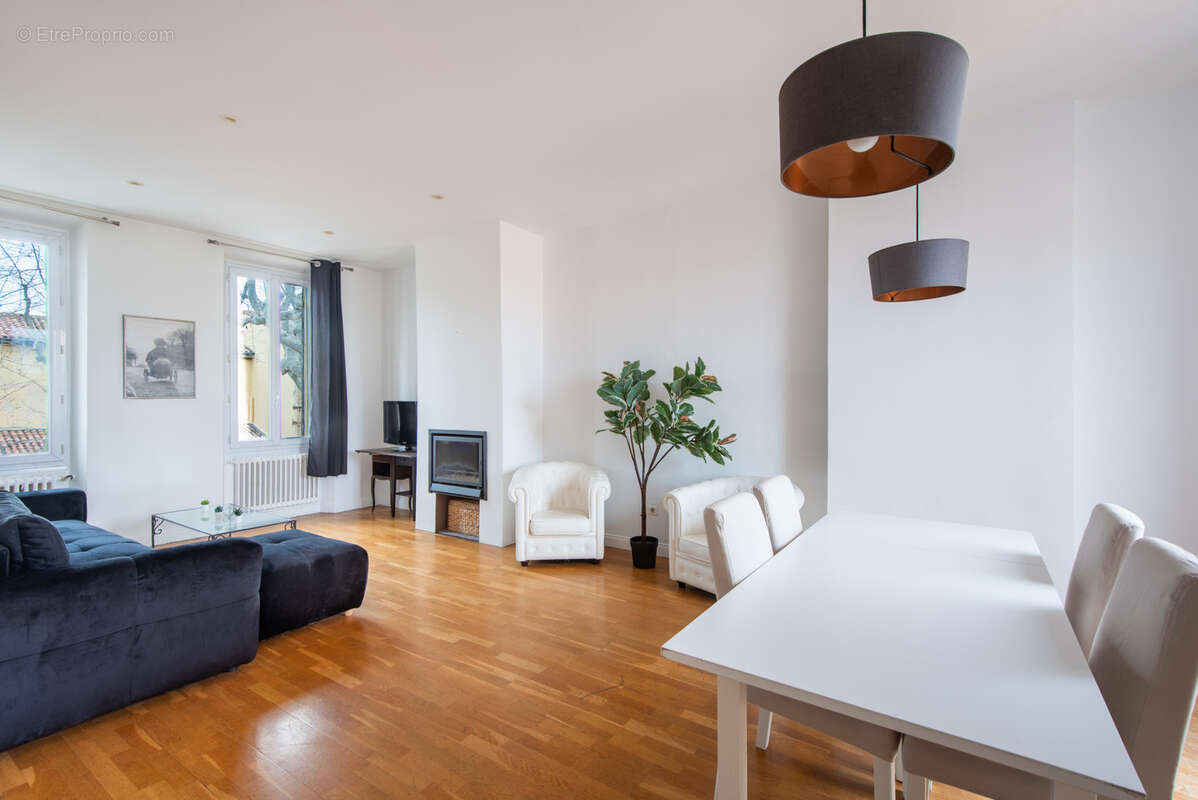Appartement à AIX-EN-PROVENCE