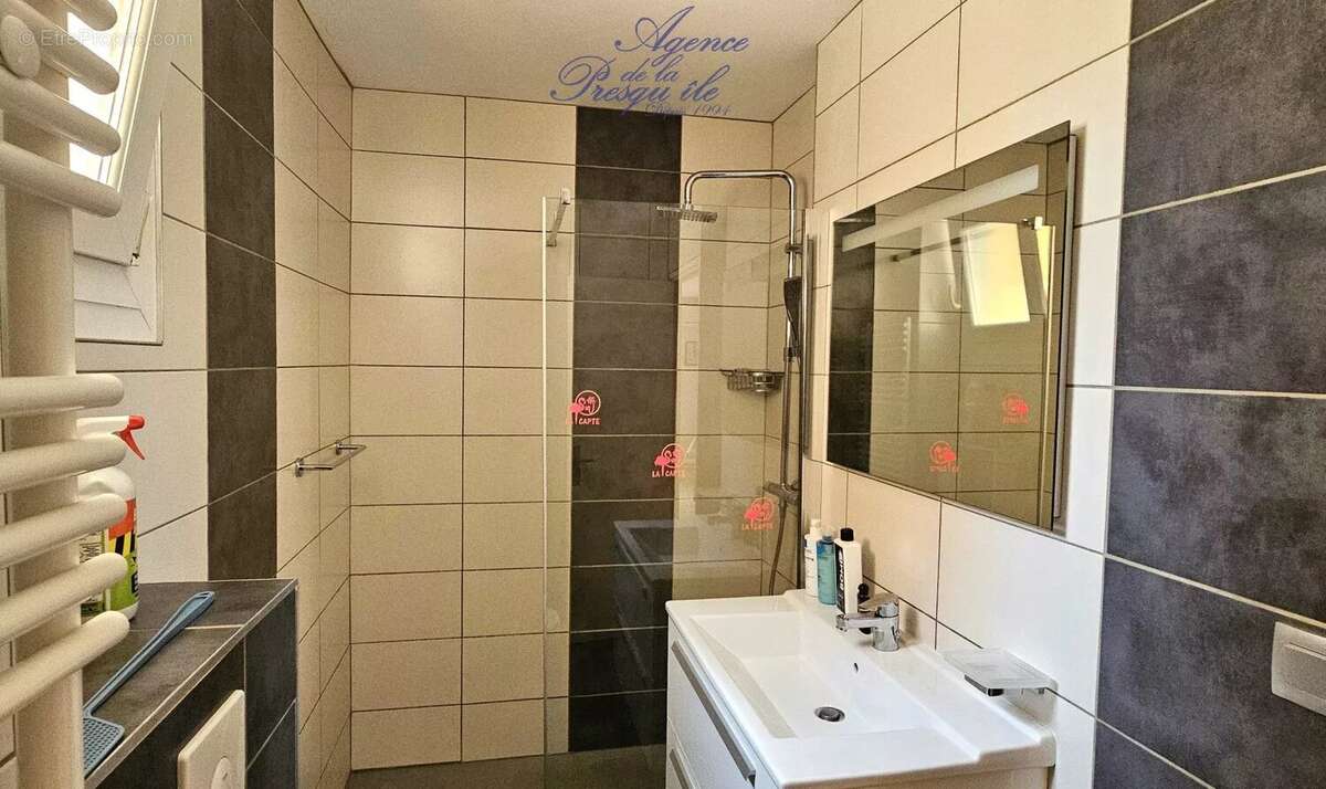 Appartement à HYERES