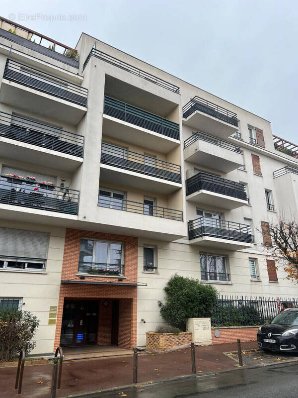 Appartement à LIVRY-GARGAN