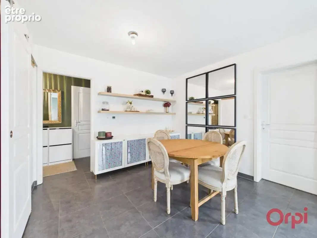Appartement À Vendre - photo 4