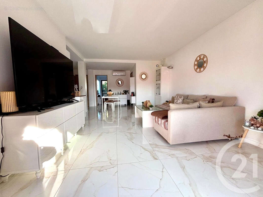 Appartement à LE CANNET