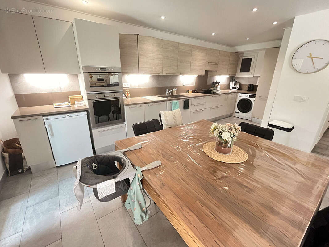 Appartement à VILLENEUVE-LOUBET