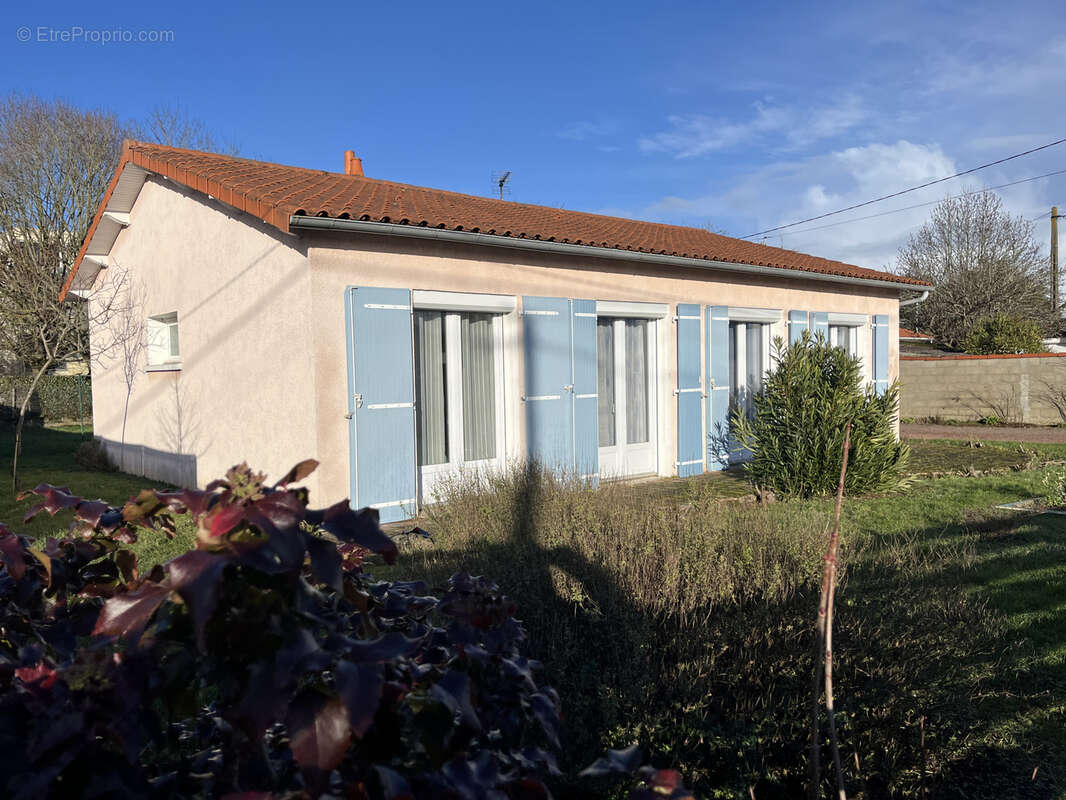Maison à THOUARS