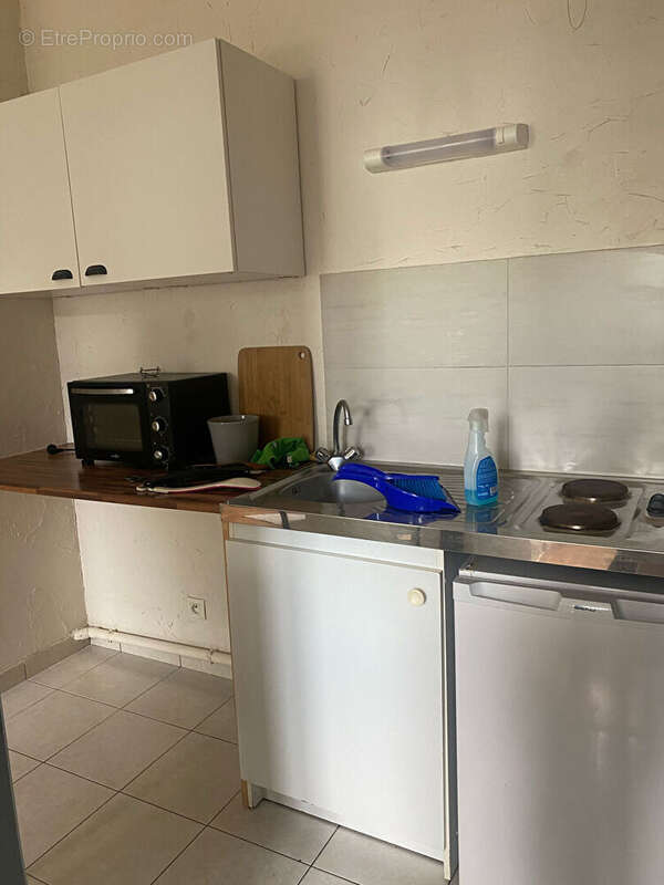 BREST Appartement T1 bis meublé de 28 m2 avec ascenseur  et place de parking pour investisseur - photo 7