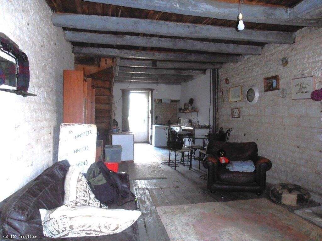 Maison de Ville à Rénover - photo 5
