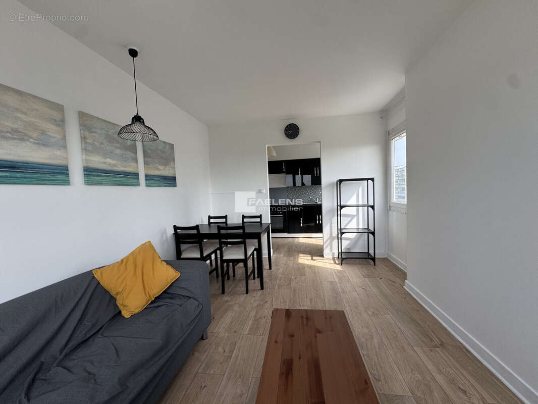 Appartement à MONS-EN-BAROEUL
