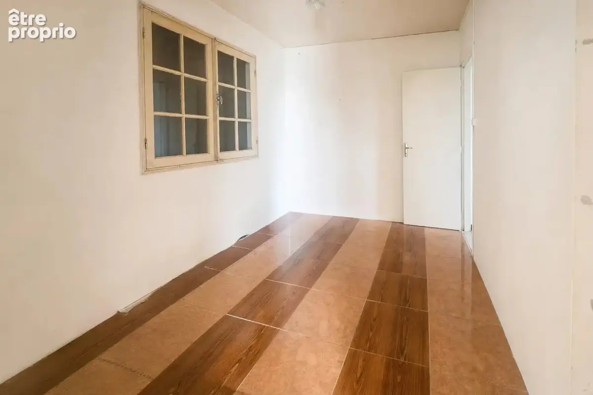 Maison F5/6 à rénover – Ligne Paradis, Saint-Pierre - photo 5