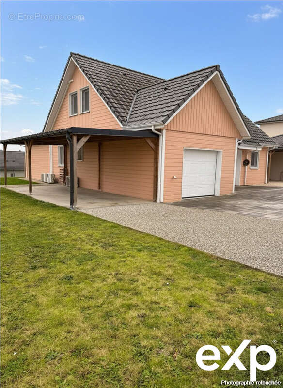 Maison à CHAMPENOUX