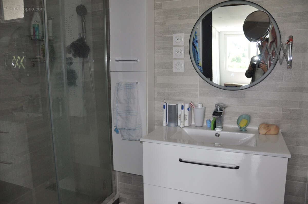 Maison à SAINT-PIERRE-LAVAL