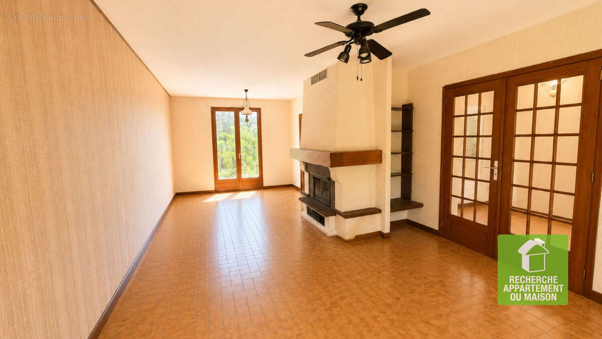 MORAS - Plain-pied 3 chambres sur 1 465 m² de terrain - Calme absolu à 5 min de Crémieu - photo 3