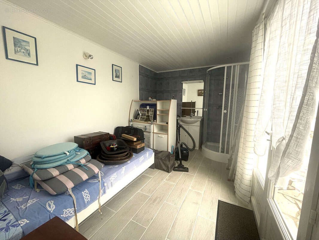 Maison à LA BREE-LES-BAINS