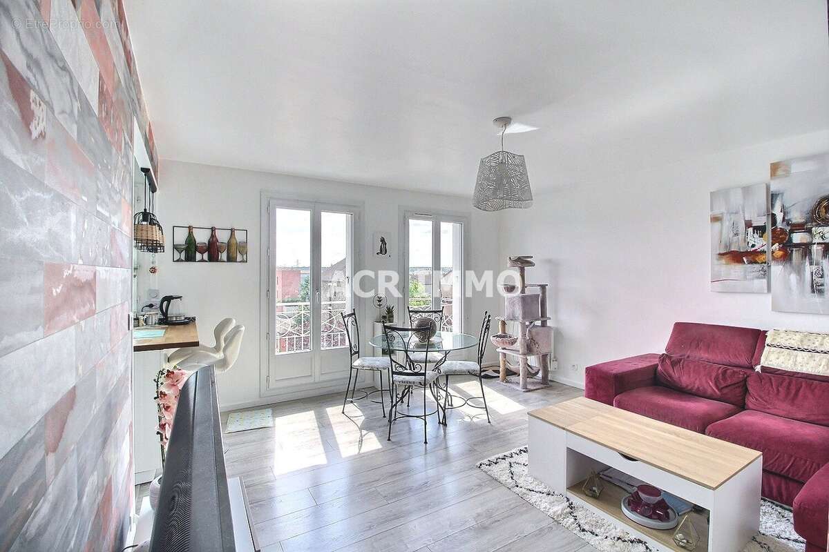 Appartement à CARRIERES-SOUS-POISSY