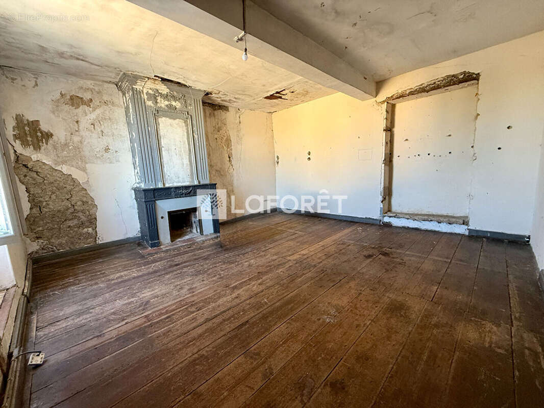 Maison à CASTETS-EN-DORTHE