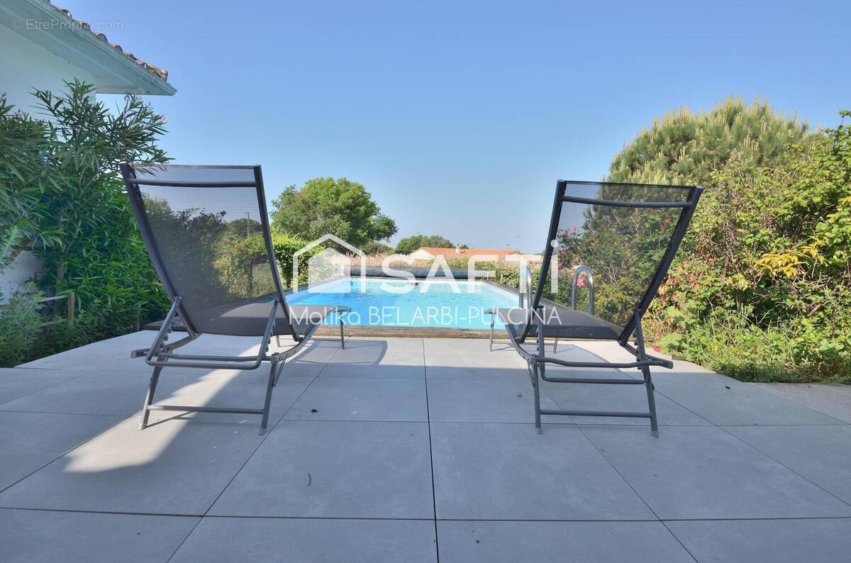 Photo 1 - Maison à GROSBREUIL