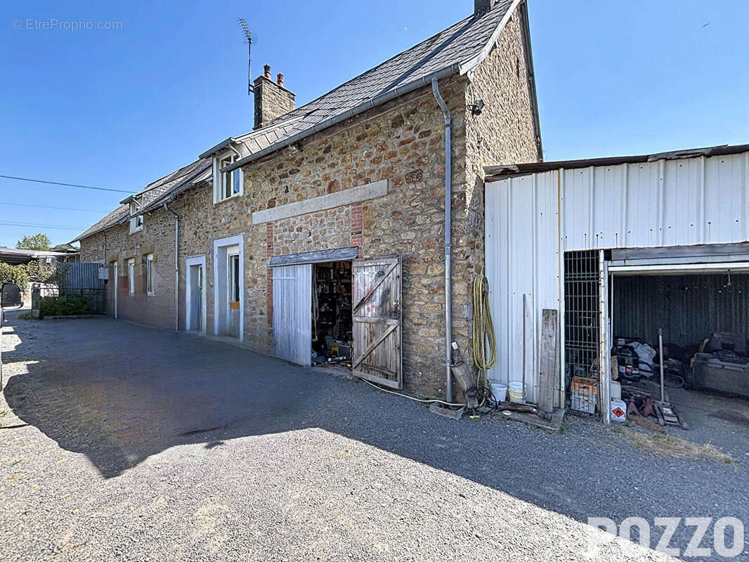 A VENDRE - Marcey Les Greves - Maison 5 pièce(s) 115 m² - photo 12