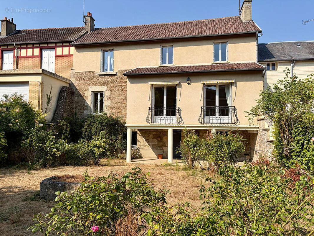 Maison de ville - 4 chambres, terrain clos plein sud 290m² - photo 15