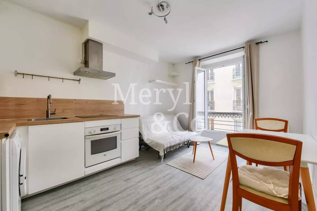 Appartement à PARIS-17E