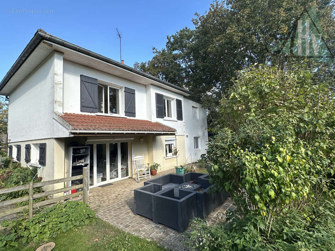 Maison à NOGENT-SUR-SEINE