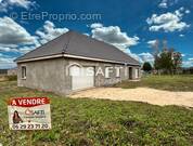 Photo 1 - Maison à PONT-SUR-YONNE