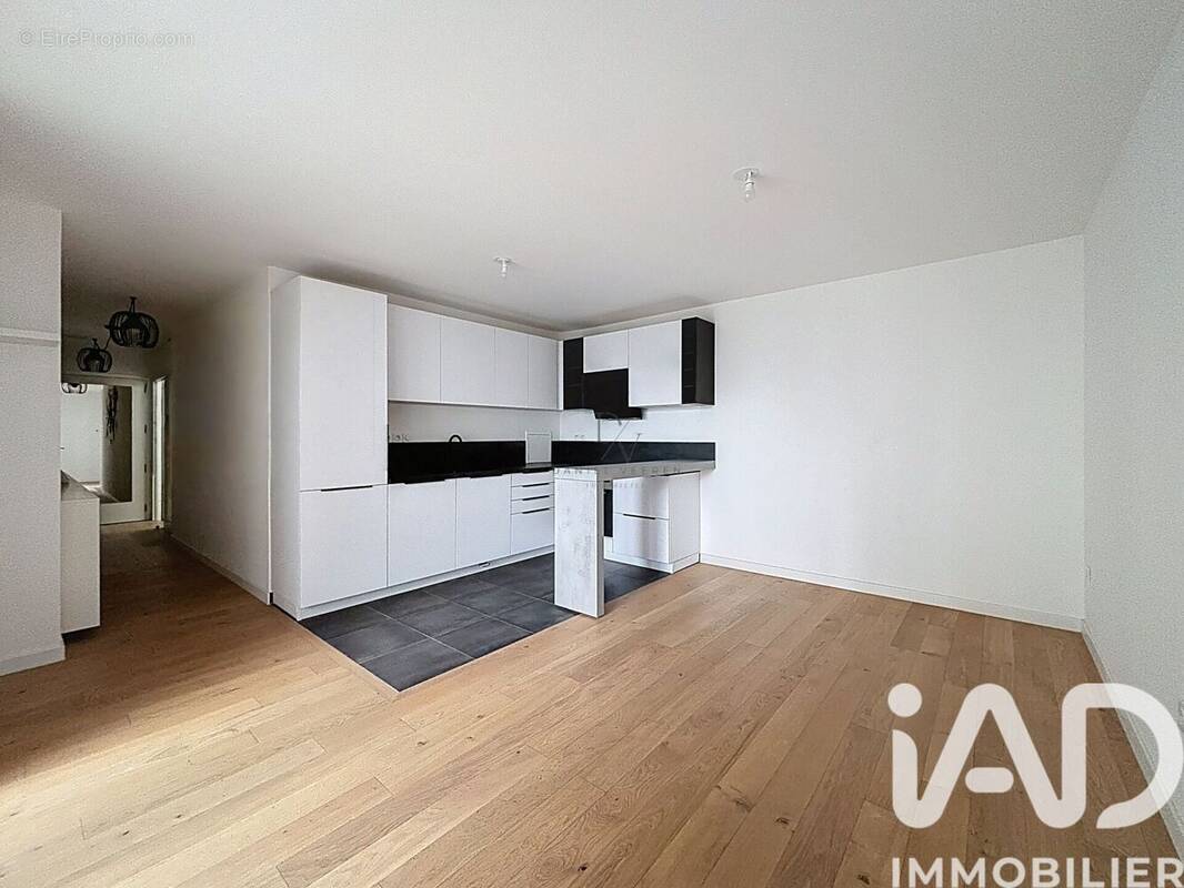 Photo 1 - Appartement à CLAMART