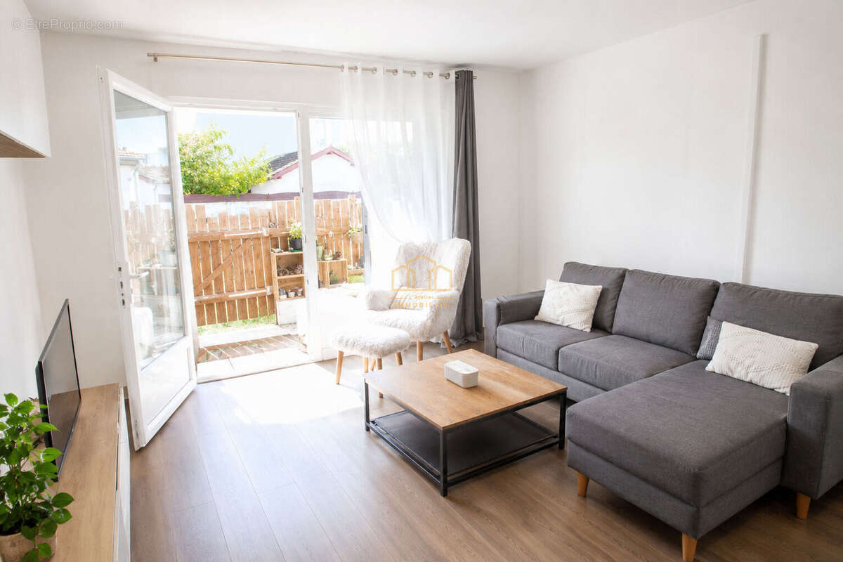 Charmante maison de ville T3 à vendre au centre de Gujan-Mestras - photo 3