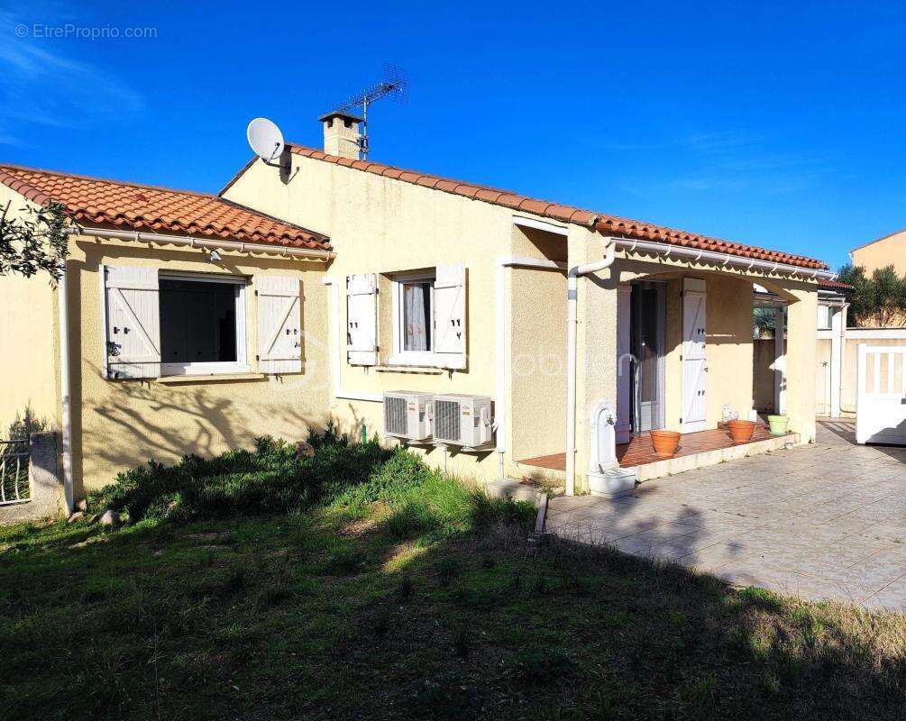 Balaruc les Bains, villa 2 chambres et une 3ème dans une annexe 88 m² environ proche commerces - photo 15